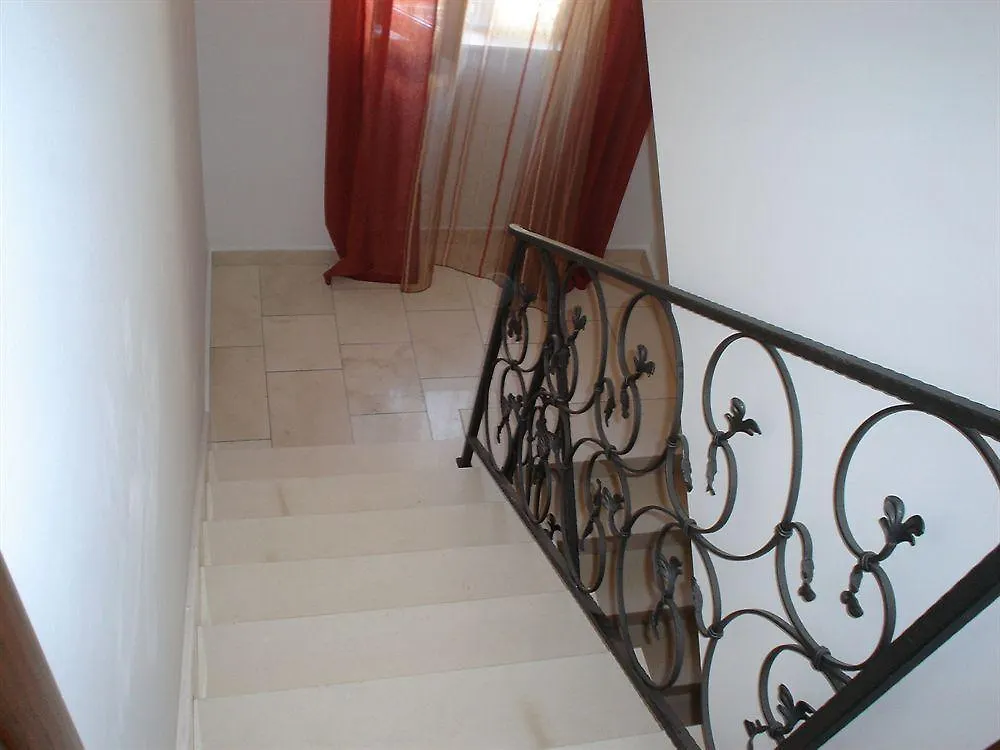 Villa Sv. Petar Trogir 0*,