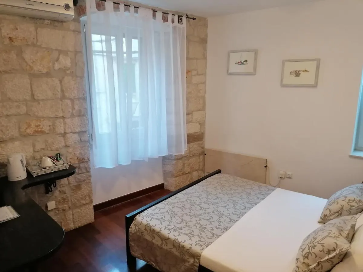 Villa Sv. Petar Trogir