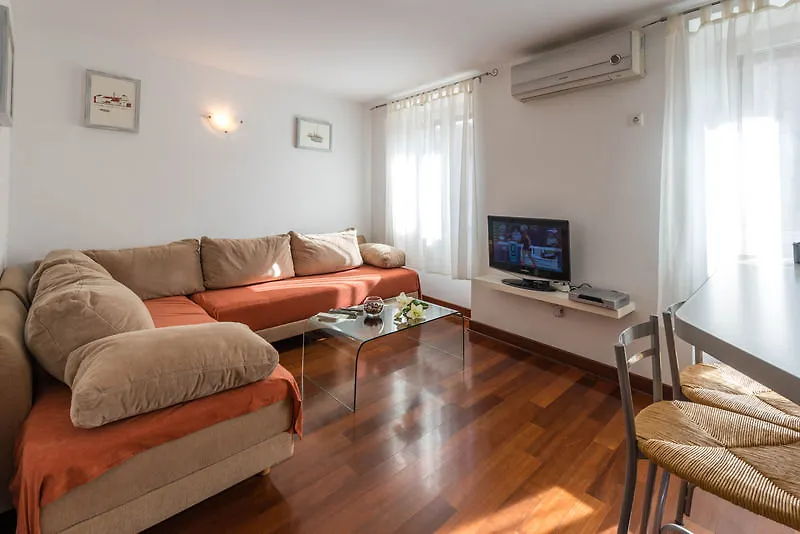 Villa Sv. Petar Trogir Chorwacja
