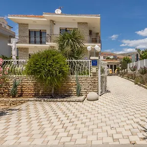  Apartament Villa Ratka Chorwacja